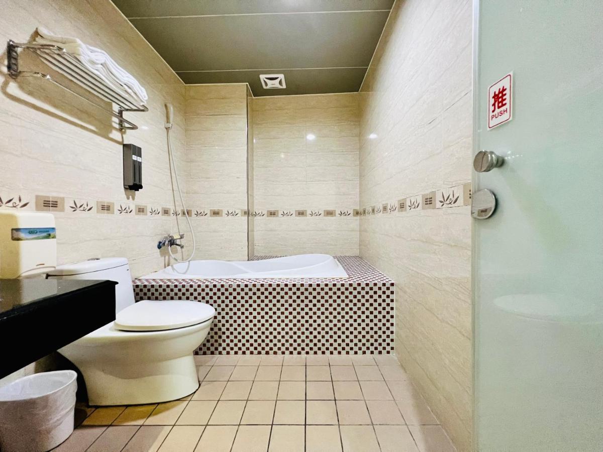 Mucha Boutique Hotel Yilan Luaran gambar